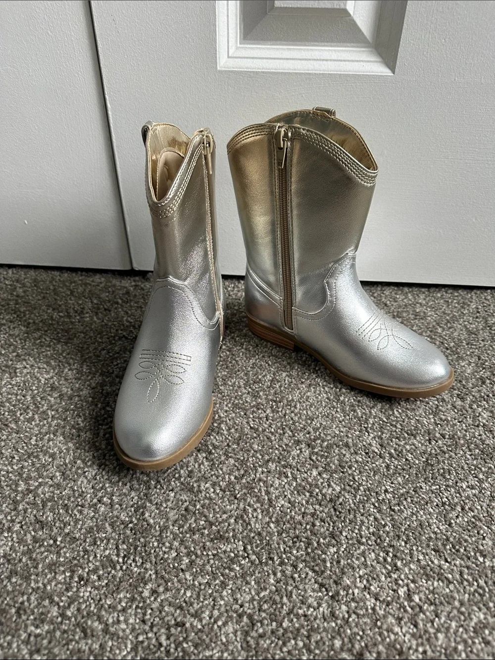wonder nation Silver Metallic Girls Western Zip Boots